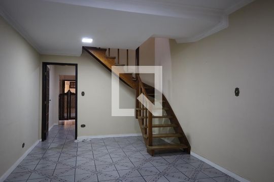 Casa à venda com 2 quartos, 160m² em Vila Anhanguera, São Paulo