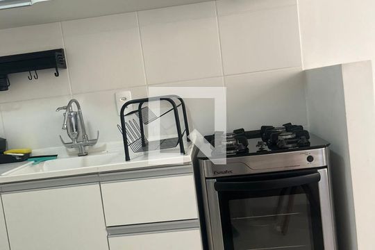 Cozinha de apartamento para alugar com 1 quarto, 24m² em Alto da Mooca, São Paulo