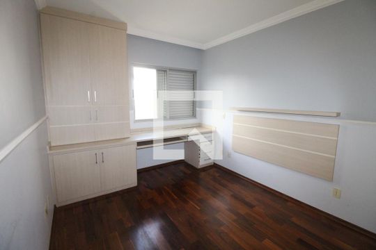 Quarto 1 de apartamento para alugar com 4 quartos, 186m² em Vila Ema, São José dos Campos