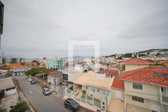 Vista da Varanda de apartamento para alugar com 3 quartos, 75m² em Praia Comprida, São José