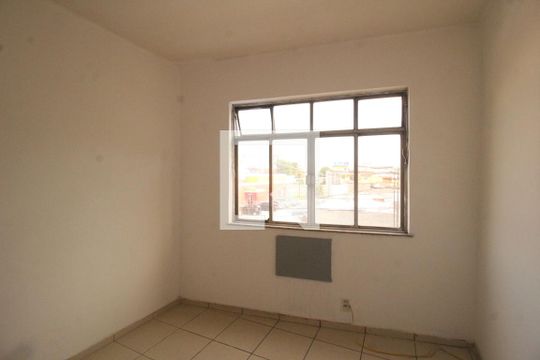 Quarto 1 de apartamento para alugar com 3 quartos, 110m² em Centro, Nilópolis