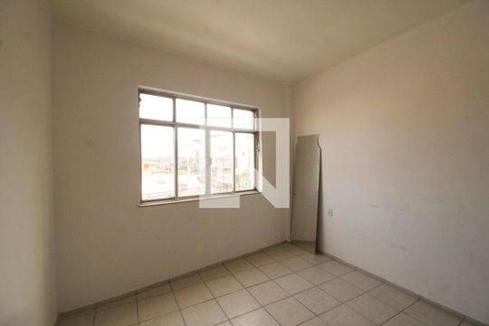 Sala de apartamento para alugar com 3 quartos, 110m² em Centro, Nilópolis