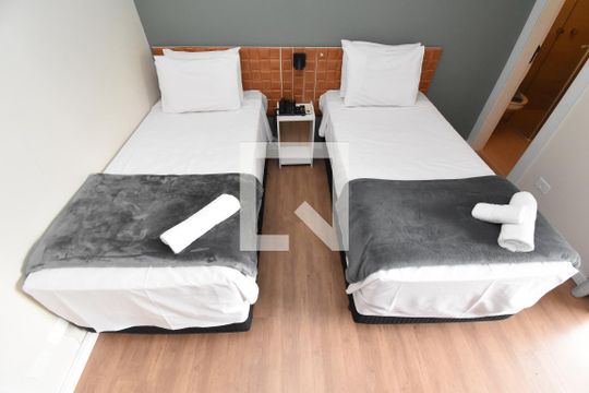 Studio de kitnet/studio para alugar com 1 quarto, 37m² em Alto da Xv, Curitiba