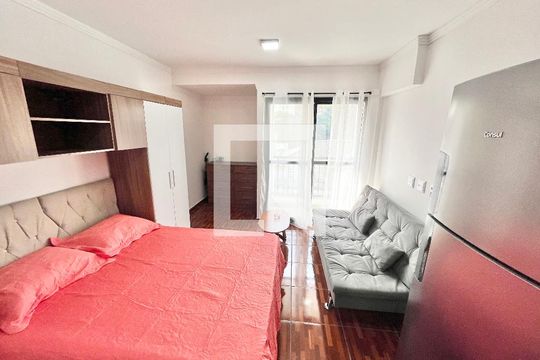 Sala/Quarto/Cozinha de kitnet/studio para alugar com 1 quarto, 26m² em Jardim São Paulo, São Paulo