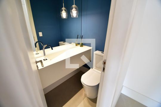 Lavabo de apartamento à venda com 3 quartos, 130m² em Cambuí, Campinas