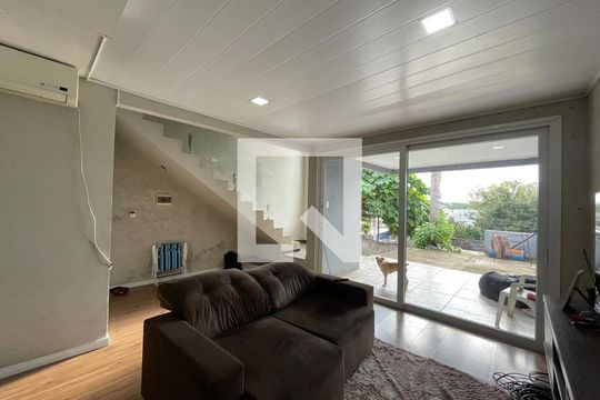 Casa à venda com 4 quartos, 230m² em Canudos, Novo Hamburgo