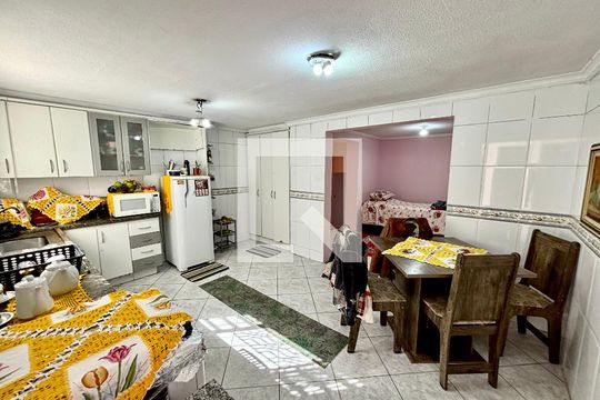 Cozinha 1 de casa para alugar com 3 quartos, 100m² em Vila Dalila, São Paulo