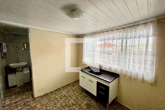 Cozinha 2 de casa para alugar com 3 quartos, 100m² em Vila Dalila, São Paulo