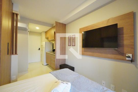 Studio de kitnet/studio para alugar com 1 quarto, 20m² em Liberdade, São Paulo