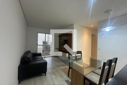 Sala de apartamento à venda com 2 quartos, 69m² em Jardim Tupanci, Barueri