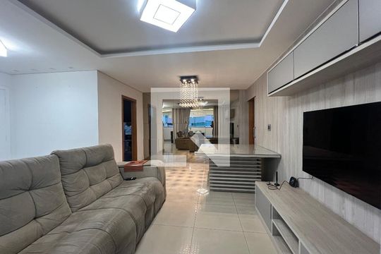 Apartamento para alugar com 4 quartos, 140m² em Pampulha, Belo Horizonte