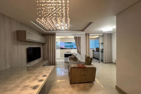 Apartamento para alugar com 4 quartos, 140m² em Pampulha, Belo Horizonte