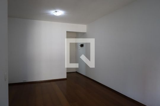 Apartamento para alugar com 4 quartos, 98m² em Vila Sofia, São Paulo