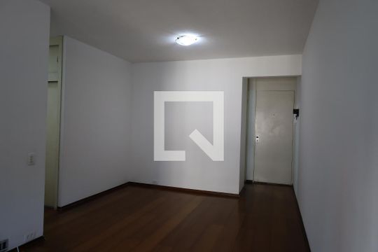 Apartamento para alugar com 4 quartos, 98m² em Vila Sofia, São Paulo