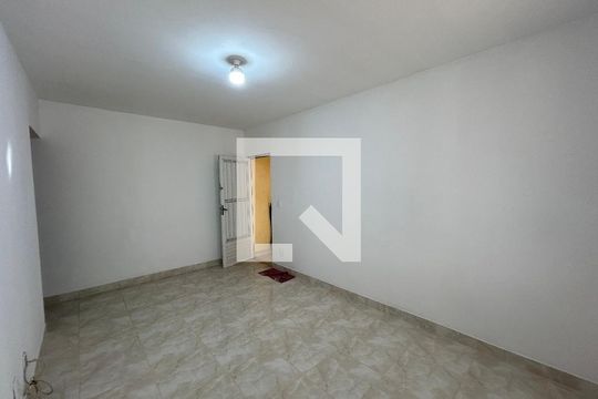 Sala de apartamento para alugar com 3 quartos, 78m² em Encantado, Rio de Janeiro