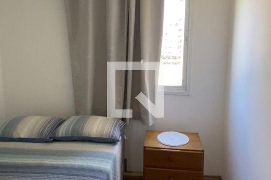 Quarto de apartamento para alugar com 2 quartos, 52m² em Jardim Brasil (Zona Norte), São Paulo