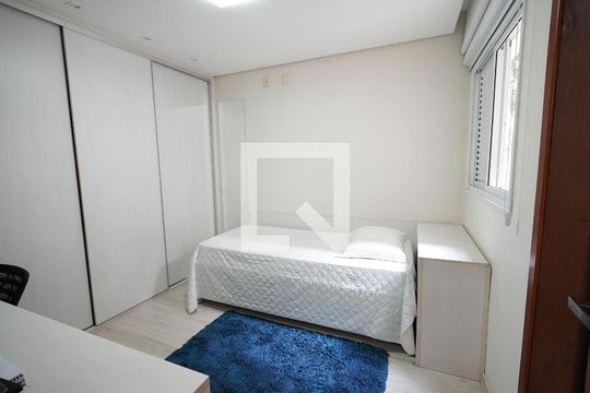 Quarto Suite 1 de casa à venda com 3 quartos, 250m² em Vila Alpina, Santo André
