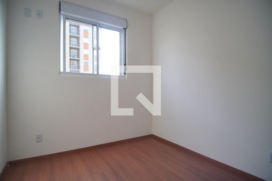 Quarto 2 de apartamento para alugar com 2 quartos, 48m² em Nova Sapucaia, Sapucaia do Sul