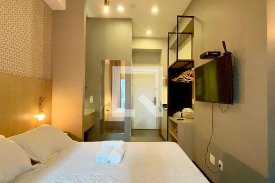 Studio de kitnet/studio para alugar com 1 quarto, 25m² em Vila Madalena, São Paulo