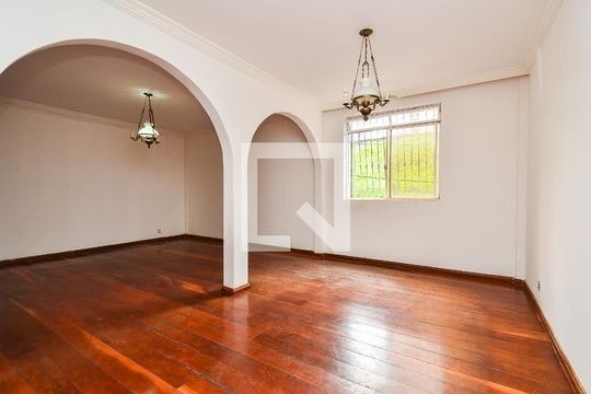 Sala 2 de apartamento para alugar com 4 quartos, 200m² em São Pedro, Belo Horizonte