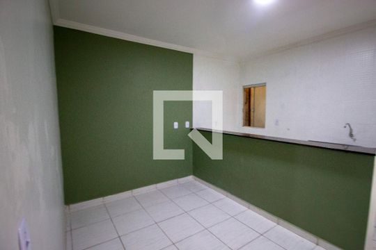 Sala -Cozinha de apartamento à venda com 2 quartos, 51m² em Qe 40, Brasília