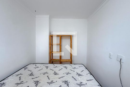 Quarto 1 de kitnet/studio para alugar com 2 quartos, 37m² em Cambuci, São Paulo