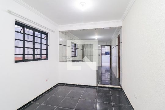 Sala de casa à venda com 3 quartos, 100m² em Jardim Gianetti, São Paulo