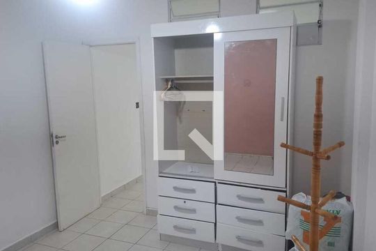 Quarto de casa de condomínio para alugar com 2 quartos, 160m² em Pechincha, Rio de Janeiro