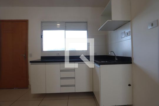 Sala/Cozinha de apartamento para alugar com 1 quarto, 39m² em Vila Nova York, São Paulo