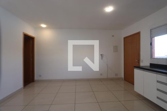 Sala/Cozinha de apartamento para alugar com 1 quarto, 39m² em Vila Nova York, São Paulo
