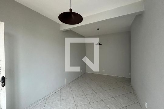 Sala de apartamento à venda com 1 quarto, 40m² em Engenho de Dentro, Rio de Janeiro