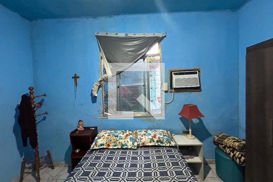 Quarto 1 de casa para alugar com 2 quartos, 80m² em Turiaçú, Rio de Janeiro