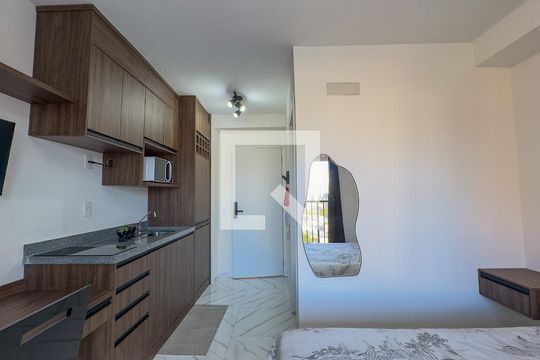 Studio de kitnet/studio à venda com 1 quarto, 24m² em Vila Cordeiro, São Paulo