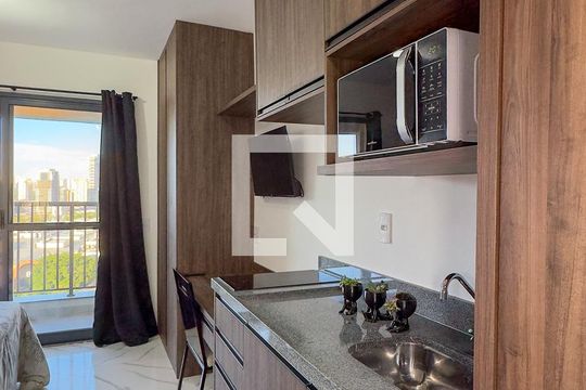 Studio de kitnet/studio à venda com 1 quarto, 24m² em Vila Cordeiro, São Paulo
