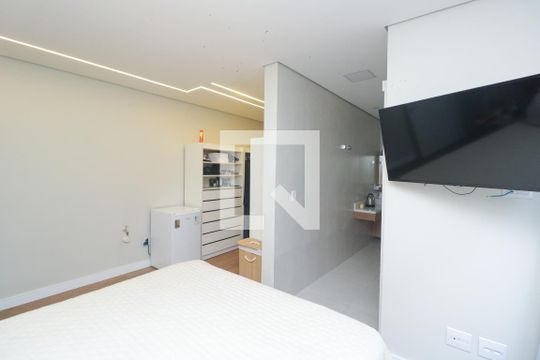 Suíte Master de casa à venda com 4 quartos, 250m² em Santa Terezinha, Santo André