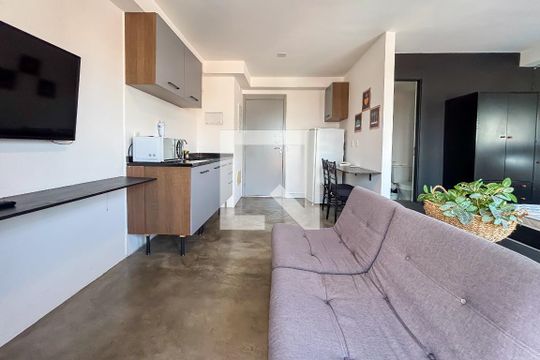 Apartamento para alugar com 1 quarto, 43m² em Vila Madalena, São Paulo