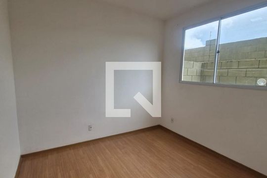 Quarto de apartamento para alugar com 2 quartos, 74m² em Jardim Ouro Branco, Ribeirão Preto