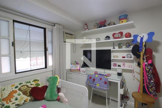 Quarto 2 de casa de condomínio à venda com 3 quartos, 181m² em Jacarepaguá, Rio de Janeiro