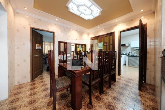Sala de casa à venda com 6 quartos, 330m² em Jardim Coimbra, São Paulo