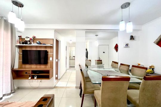 Apartamento à venda com 3 quartos, 60m² em Vila Satúrnia, Campinas