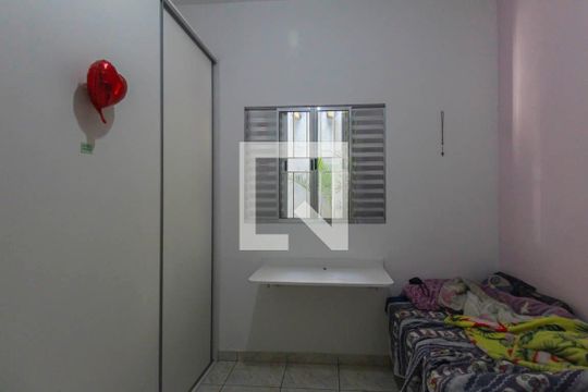 Quarto 2 de casa à venda com 3 quartos, 195m² em Vila Antonieta, São Paulo