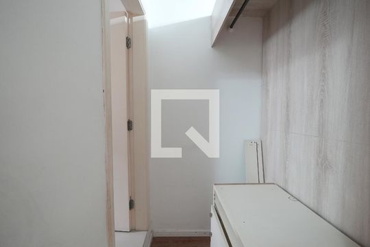 Casa para alugar com 4 quartos, 380m² em Vila Eldizia, Santo André