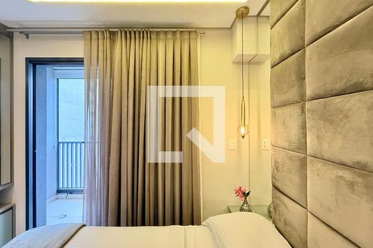 Quarto de kitnet/studio à venda com 1 quarto, 22m² em Jardim das Acacias, São Paulo