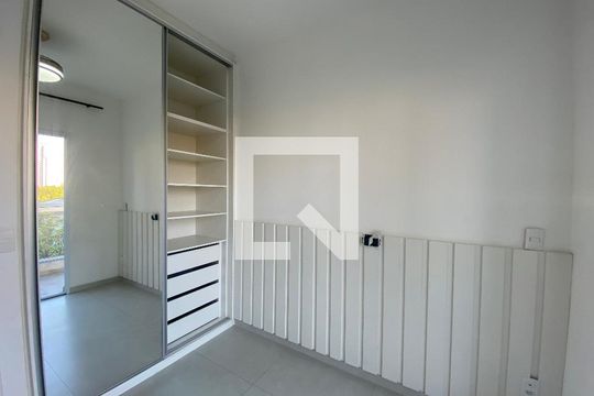 Quarto de apartamento para alugar com 1 quarto, 50m² em Vila Sonia, São Paulo