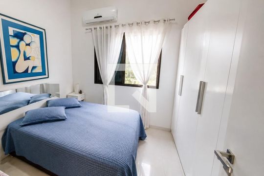 Quarto 1 de casa para alugar com 3 quartos, 200m² em Pedra Branca, Palhoça