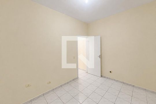Quarto de casa para alugar com 1 quarto, 50m² em Jardim Barbacena, Cotia