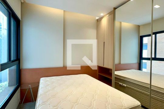 Suite de kitnet/studio para alugar com 1 quarto, 33m² em Pinheiros, São Paulo