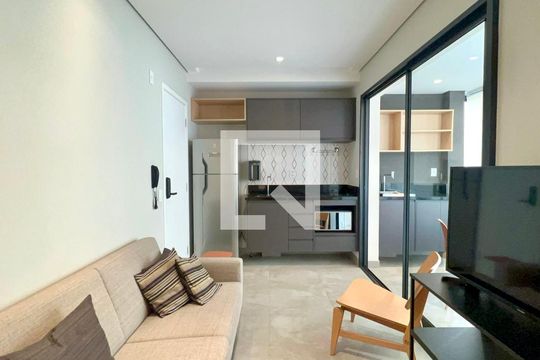 Sala de kitnet/studio para alugar com 1 quarto, 33m² em Pinheiros, São Paulo