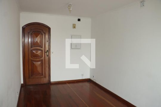 Apartamento para alugar com 3 quartos, 68m² em Granja Viana Ii, Cotia