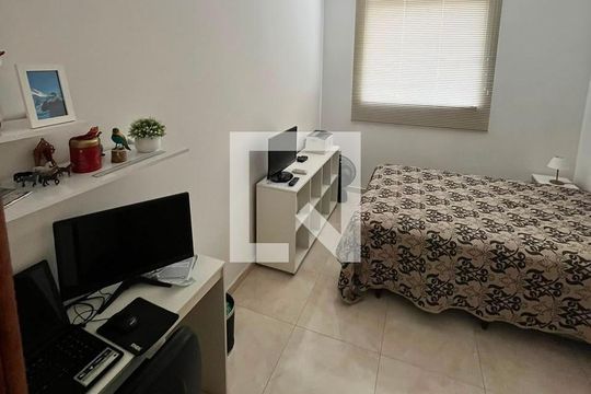 Quarto de casa à venda com 2 quartos, 100m² em Campo Grande, Rio de Janeiro